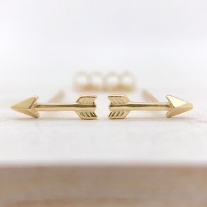 solid 14k gold arrow studs, arrow studs, arrow earrings, gold arrow studs, gold arrow earrings, gold arrows, trendy studs