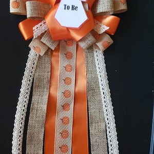 Baby shower corsage/Pumpkin baby shower corsage/fall baby shower decoration/Mommy and daddy to be corsage/little pumpkin baby shower corsage