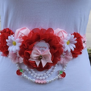 strawberry Baby shower sash/sweetheart mom to be sash/strawberry baby shower theme/red, pink mom to be sash/it&#39;s a girl maternity sash/belt