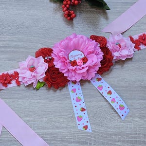 strawberry Baby shower sash/sweetheart mom to be sash/strawberry baby shower theme/red, pink mom to be sash/it&#39;s a girl maternity sash/belt