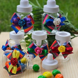 12 fiesta baby shower favors/mexican baby shower bottle/muchachita baby shower favors/muchachito favor/fiesta baby shower guest pins