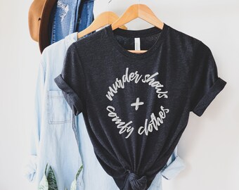 Moordshows + comfortabele kleding SSDGM Crime Junkie True Crime T-shirt met korte mouwen