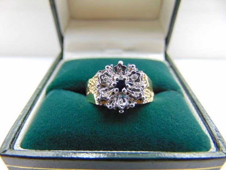 Vintage sapphire diamond cluster 9ct ring