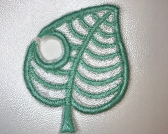 Crossing Horizon Leaf Iron-On Patch
