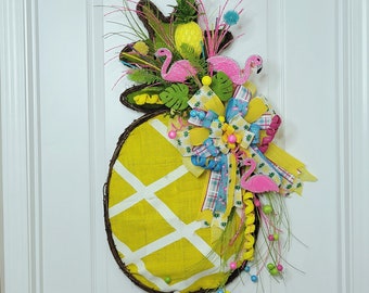Pineapple Wreath for Front Door, Summer Pineapple Door Hanger, Tropical Flamingo Wreath for Beach House, Everyday Summer Wreath