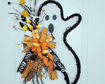 Ghost Door Hanger for Front Door, Halloween Grapevine Wreath for Porch, Fall Wreath for your Halloween Decor, Halloween Door Hanger