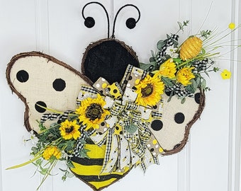 Bumble Bee Wreath for Front Door, Bee Door Hanger, Farmhouse Wreath with Sunflower, Everyday Spring and Summer Wreath