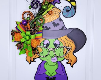 Witch Door Hanger for Halloween, Halloween Wreath, Whimsical Witch Wreath for Front Door, Halloween Witch Door Hanger, Halloween Door Hanger