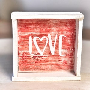 Small Wood Sign - Love Decor - Love Sign - Valentines