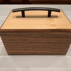 Keepsake Box made from Rosewood and Maple