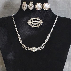 Vintage Rhinestone Jewelry Set