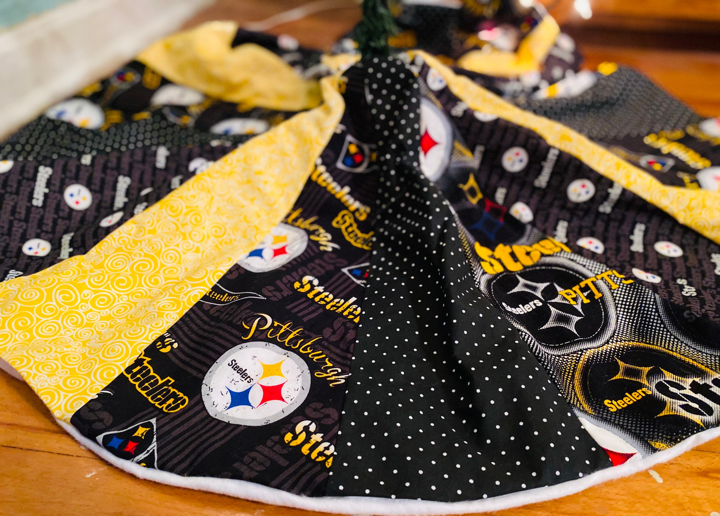 Steelers Tree Skirt 