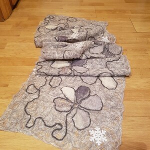 Crazy wool scarf &quot;Snow blossoms&quot;