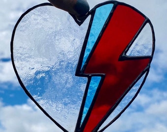 David Bowie Heart SunCatcher / Bowie Glass Window Hanging Ziggy Stardust Tribute Bowie Fan Gifts Lightening Bolt Aladdin Sane Album Cover