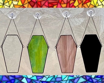 Stained Glass Coffin Suncatcher / Coffin Wall Decor Goth Home Decoration Coffin Shaped Gifts Halloween Art Spooky Gothic Bedroom Decoration
