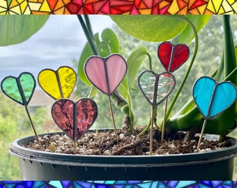 Stained Glass Heart Plant Stake for Plant Pot Flower Bed Window Box, Wedding Table Decor Love Gift for Mum Mam Houseplant Decorations Garden