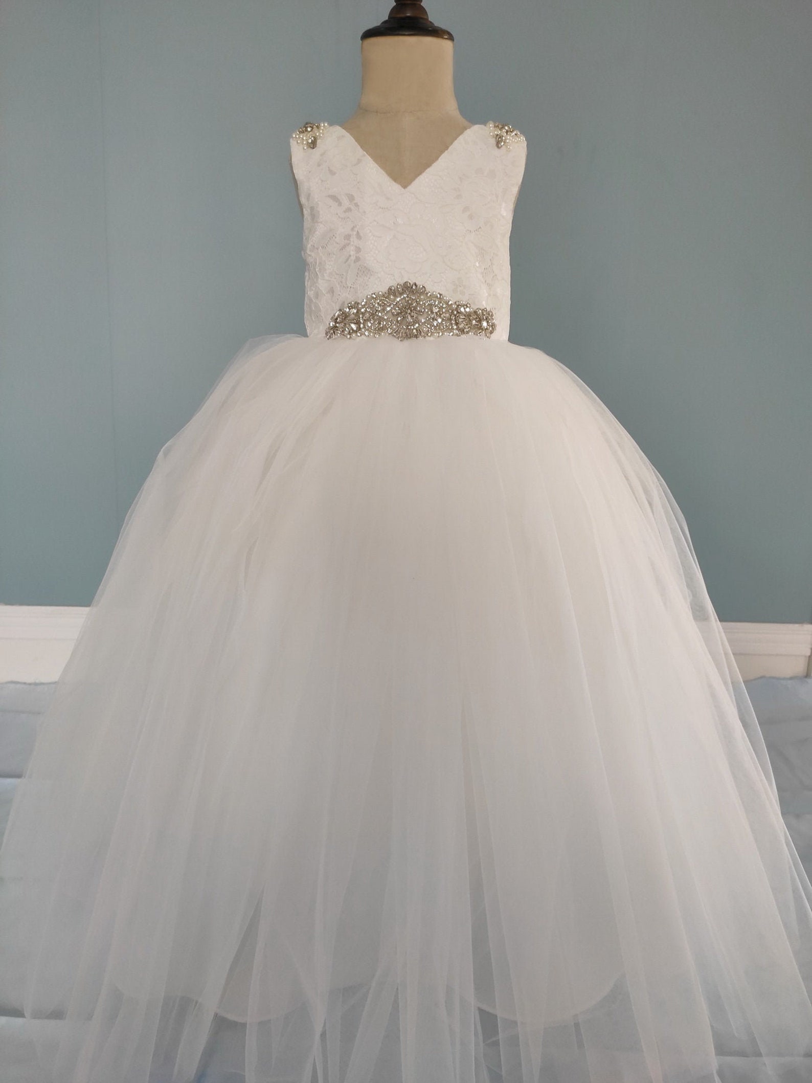 Floor Length High Neck Traditional Flower Girl Party Dresses with Rhinestone Appliques