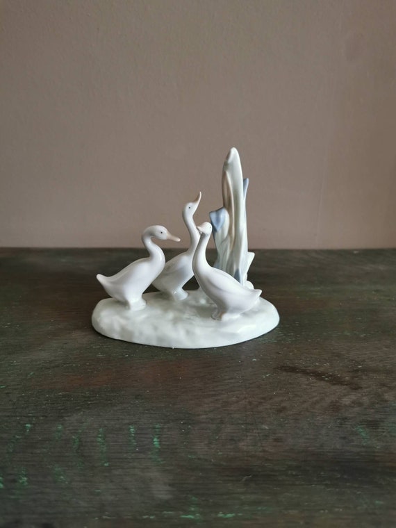 80s NAO by Lladro Group of Three Geese Figurine Made in Spain. Marked. Vintage Noa by Lladro Pastel High End Quality Porcelain Piece. Etsy Australia