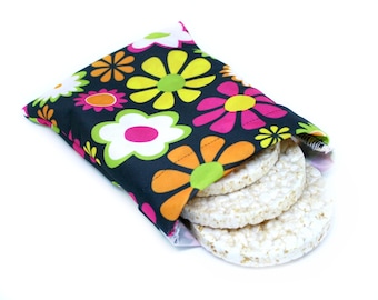 Reusable lunch bag for kids - Waterproof Beeswax free sandwich bento bag - Also great for soiled reusables (cloth pads) - Zero waste wet bag