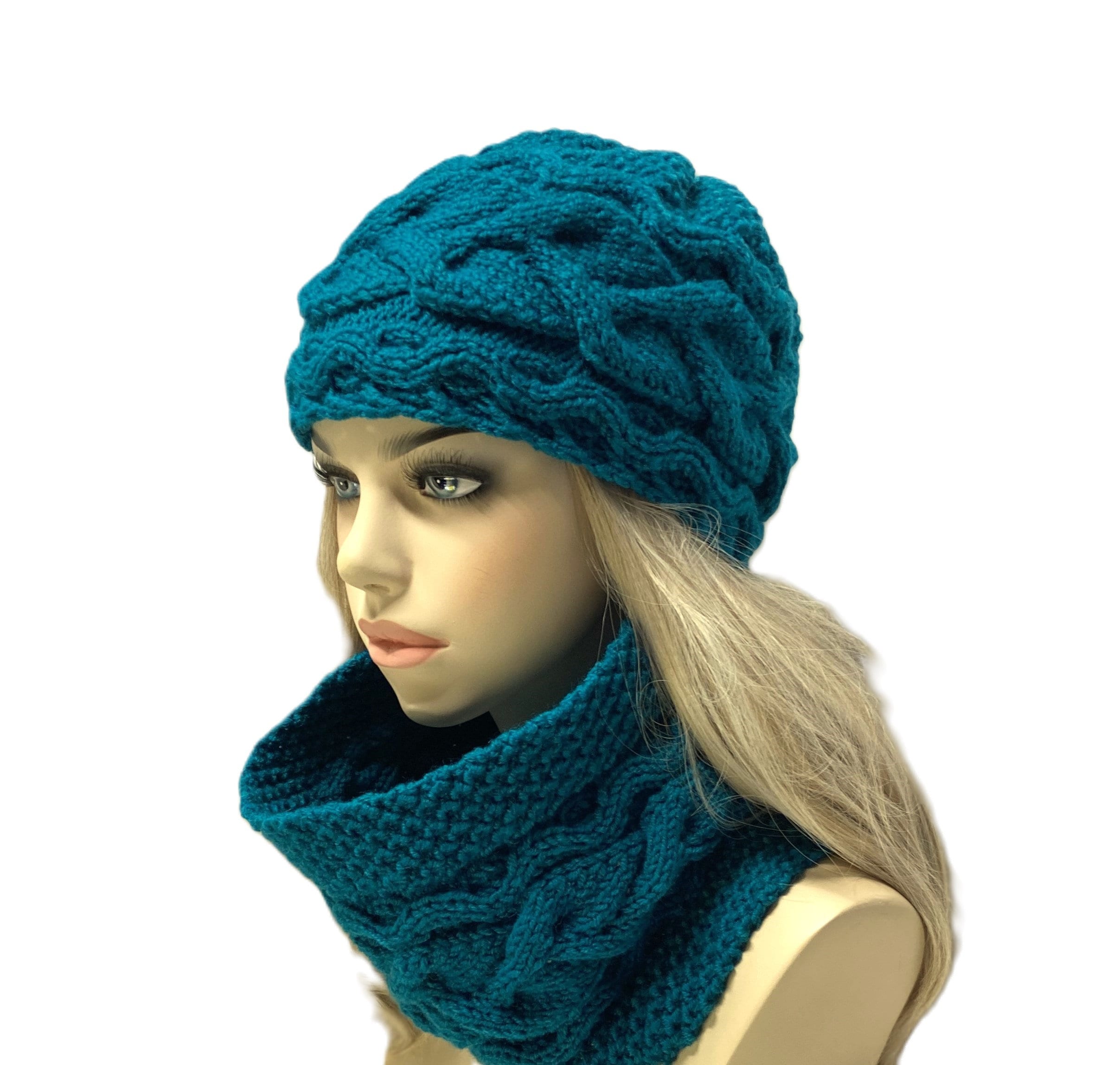 gorro con bufanda para mujer