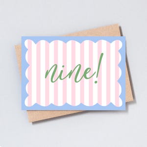 Carte de voeux Nine, 9e anniversaire, cadeau pour fille/garçon, carte à rayures, carte d'anniversaire clé, ajout d'un message personnalisé, format A6 / 5 x 7 - GC492