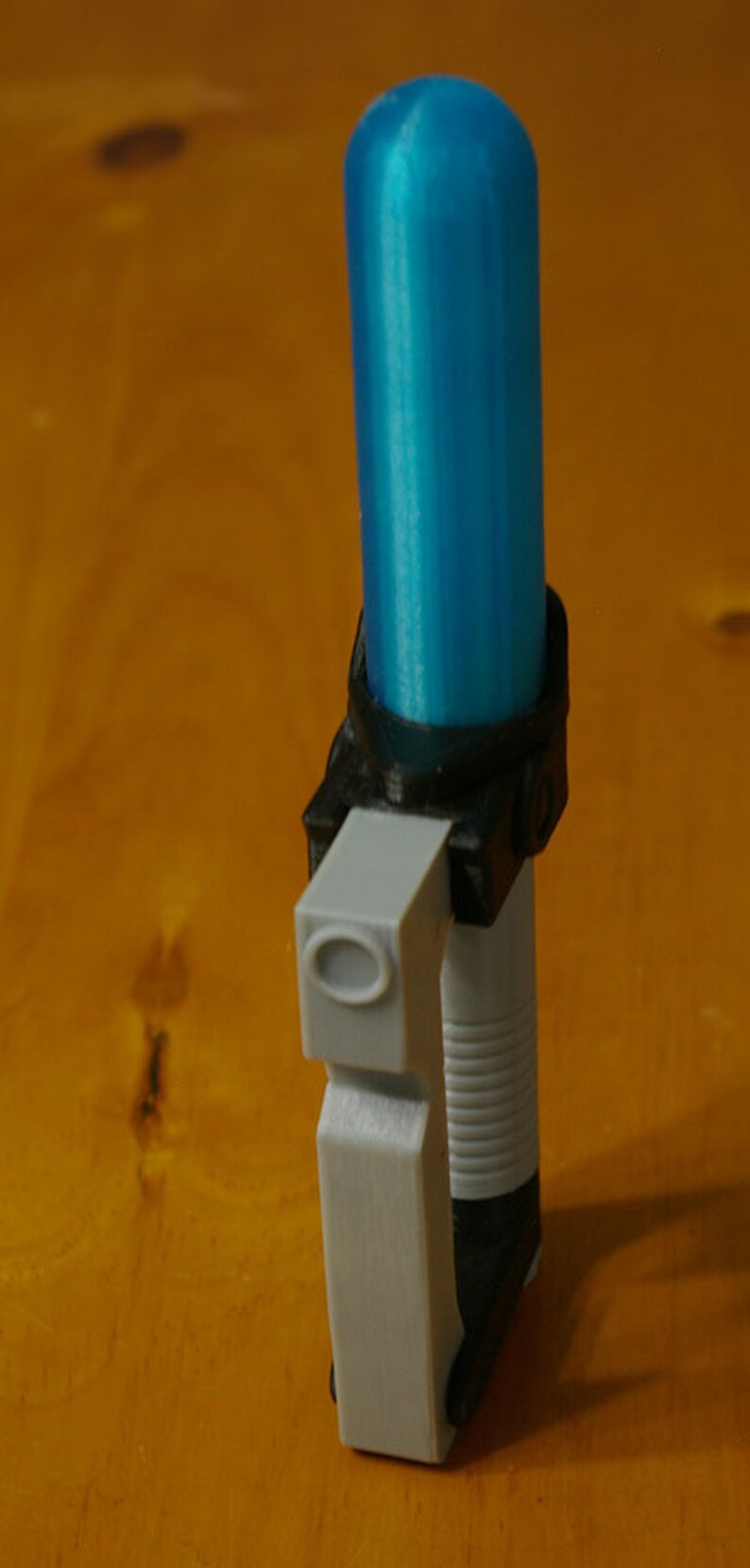 Ezra Bridger's lightsaber rattle image 2