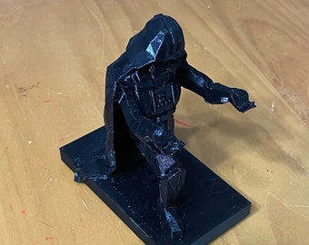 3d printed Darth Vader Kneeling Pen Holder Low Poly