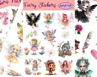 Op de afbeelding: Een vel met kleurrijke fee-stickers met verschillende feeën met vleugels, bloemen en een klein huis. De stickers zijn perfect om een vleugje fantasie toe te voegen aan dagboeken, planners en andere knutselprojecten.