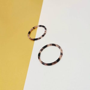 Tortoiseshell Acetate Hoop 2 in 1, Large Hoop Pendants, 2 in 1 Hoops for Necklace or Earrings Making, 2 Pieces