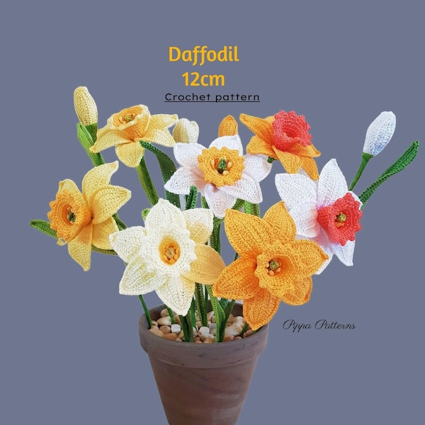 Crochet Daffodil Flower Pattern photo tutorial for bouquets - decoration