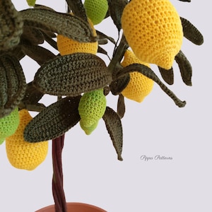 Crochet Lemon Tree Plant Flower Pattern photo tutorial image 4