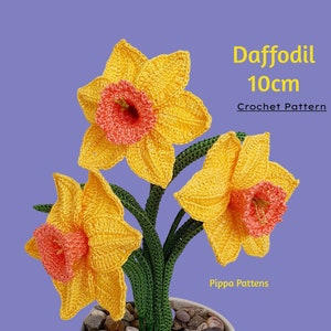 Crochet Daffodil Pattern  -  Crochet Flower Pattern - photo tutorial - crochet pattern for Dekor, Bouquets and Arrangements