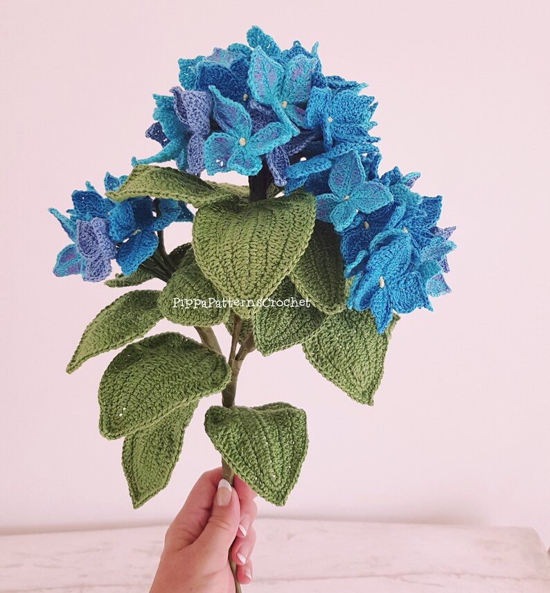 Crochet Hydrangea Flower Pattern photo tutorial crochet Etsy