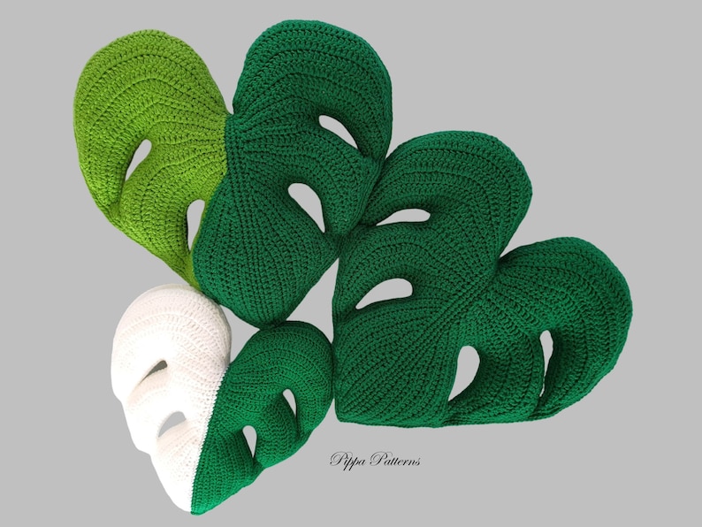 Crochet monstera leaf cushion pattern monstera pillow photo tutorial image 7