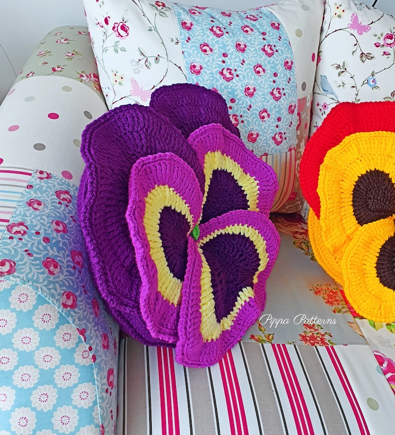 Crochet Pansy Cushion pattern photo tutorial Pansy pillow image 4