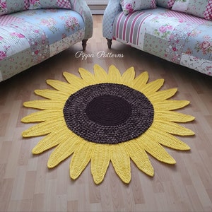 Crochet Sunflower Rug pattern photo tutorial Sunflower Rug crochet tutorial image 5