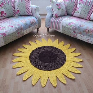 Crochet Sunflower Rug pattern photo tutorial Sunflower Rug crochet tutorial image 2