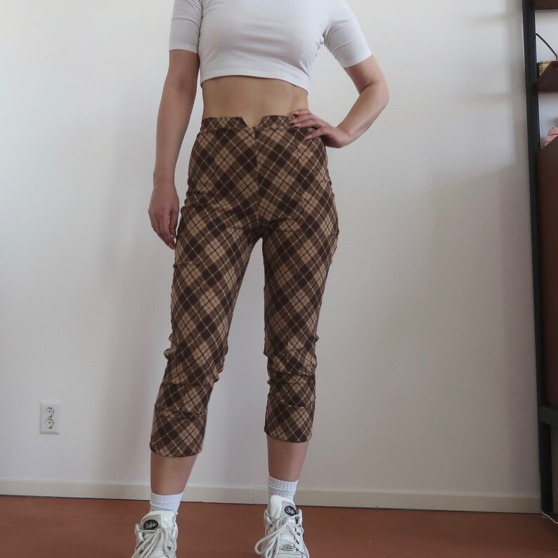 Vintage High plaid printed brown pants broek high waist small skinny fit slim skinny highrise smallwaist glittery 90s cute
