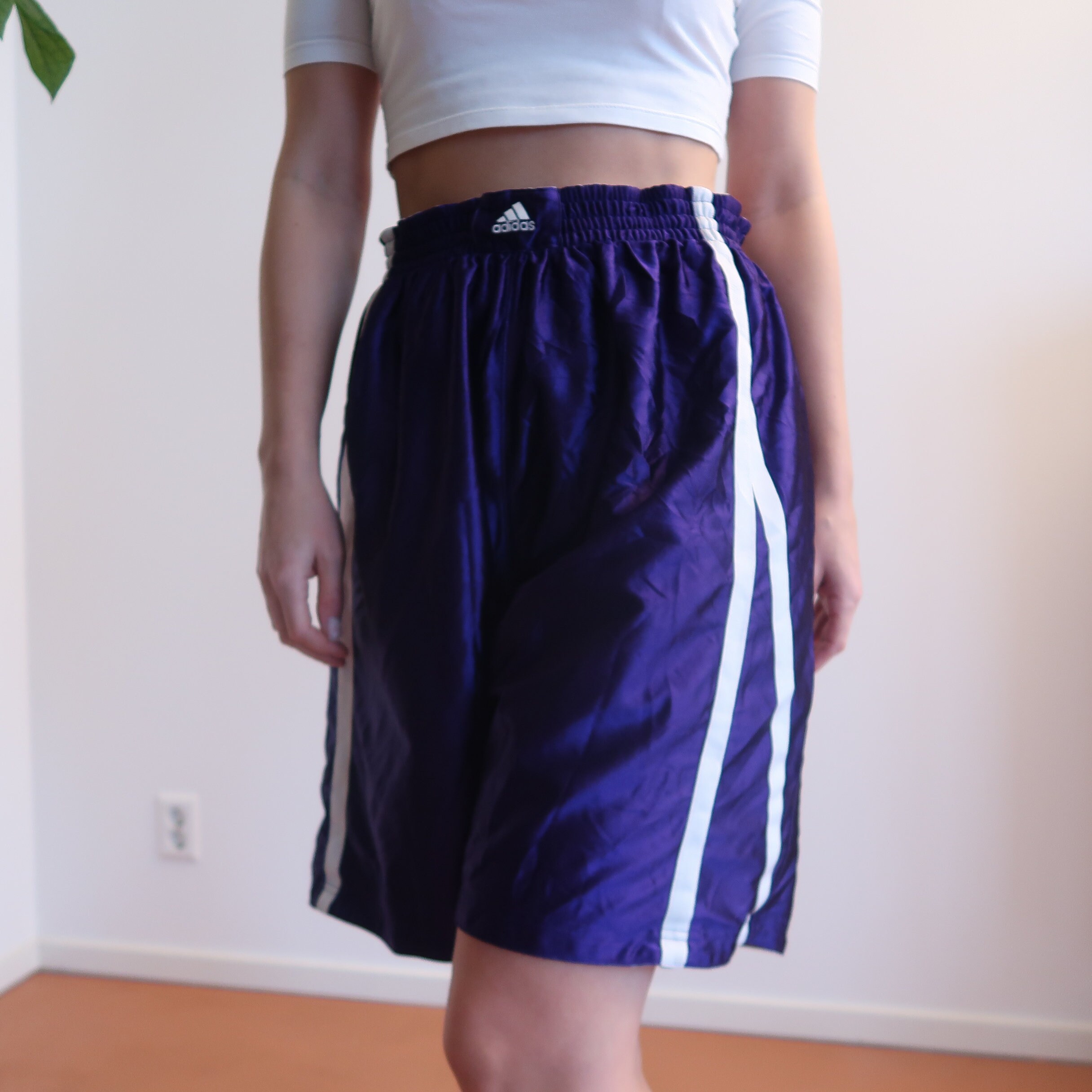 Adidas Basketball Shorts in Purple 80s 