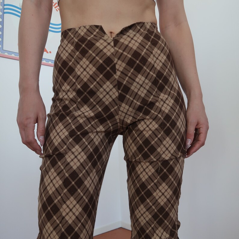 Vintage High plaid printed brown pants broek high waist small skinny fit slim skinny highrise smallwaist glittery 90s cute