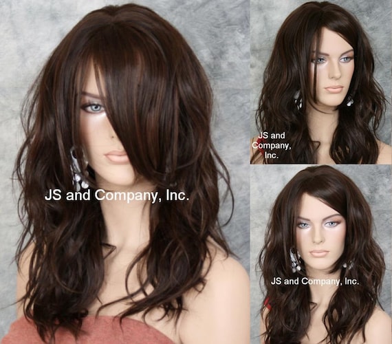 Deep lows and bright highlights on medium brown hairASK BEAT WAY TO FI  BANGS AND COVERUP STITCHES. ONE LENGTH BANGS/DOW…