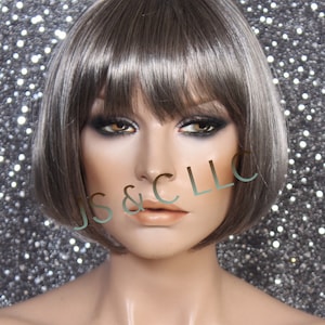 Salt and Pepper Silky Straight Bob EVERYDAY wig Tapered back center crown Cancer/Alopecia/Cosplay