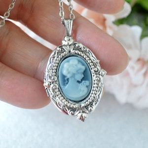 Cameo Oval Locket Victorian Filigree Locket Pendant Necklace Photo Locket Gift for Her Mid-Night Blue
