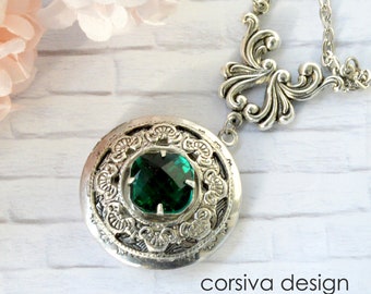 Silver Locket Round Locket Faceted Emerald Green Glass Crystal Jewel Filigree Antique Silver Chain
