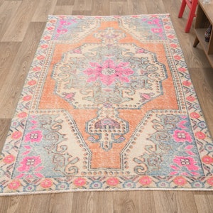 4x7 Turkish rug,4x7 Oushak rug,4x7 Bedroom rug,Turkish area rug,Vintage area rug,Anatolian rug,Oushak area rug,Vintage rug,Faded ,A-862