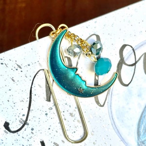 Paperclip - gold - enameled Moon & Glass beads
