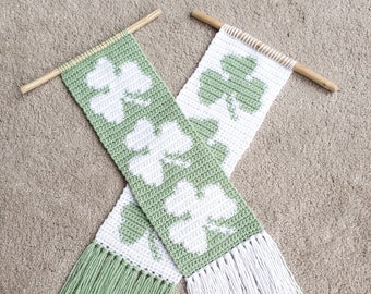 Lucky Clover Wall Hanging Crochet Pattern