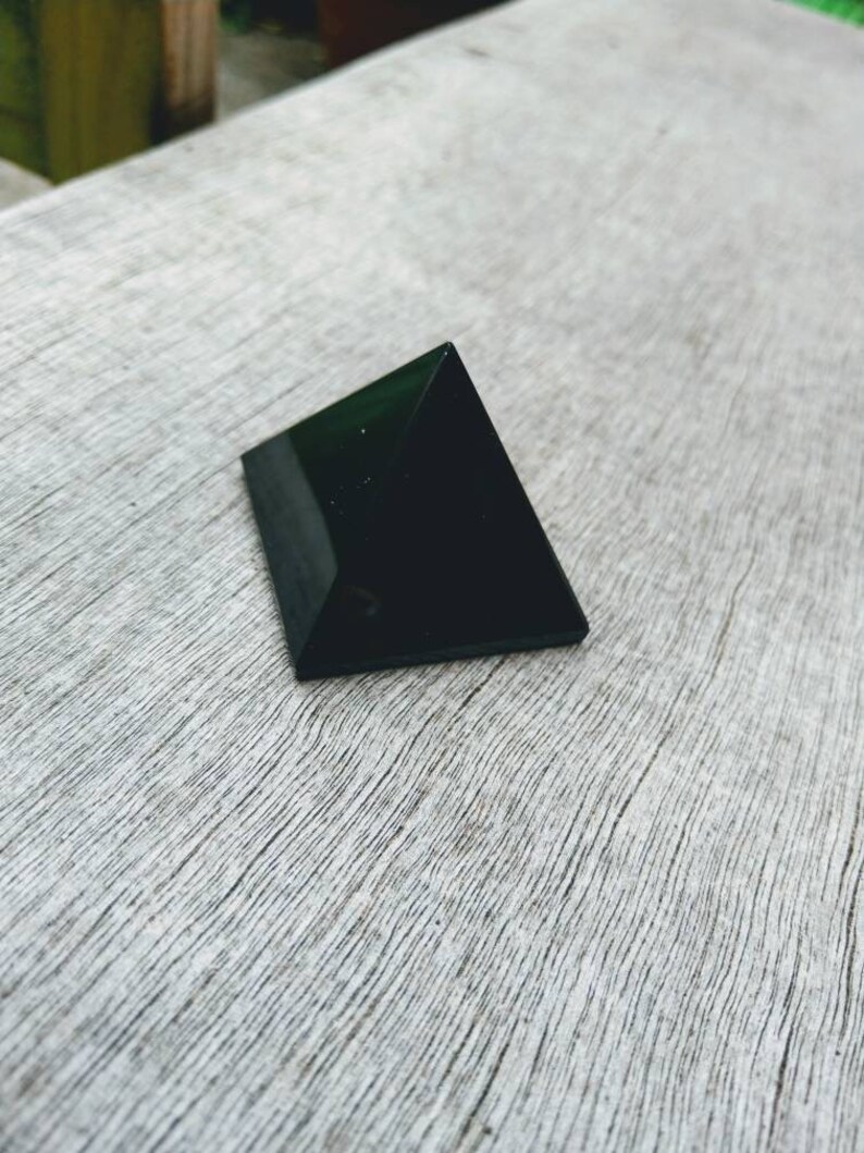 Black Obsidian pyramid protection crystal healing approx 40mm