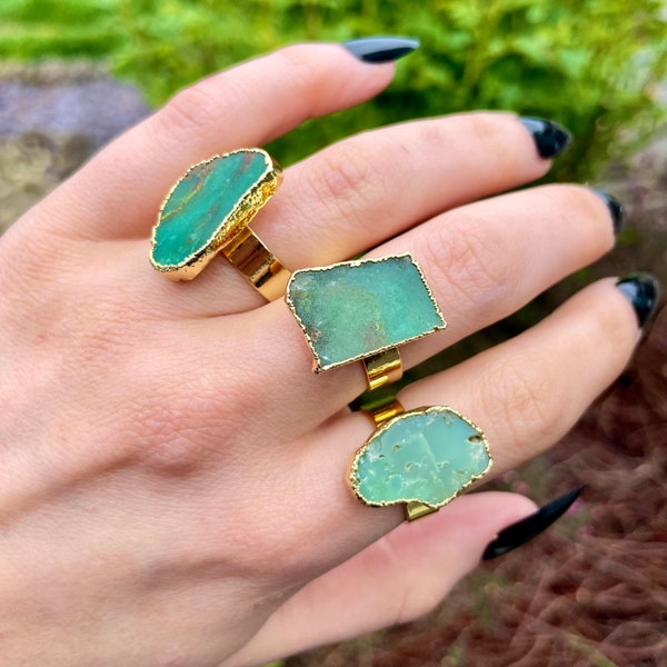 Chrysoprase adjustable gold ring irregular shape crystal healing natural stone ring witchy jewellery