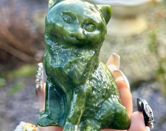 Green Jade Crystal Cat Ornament Natural Stone Home Decor 3 inches